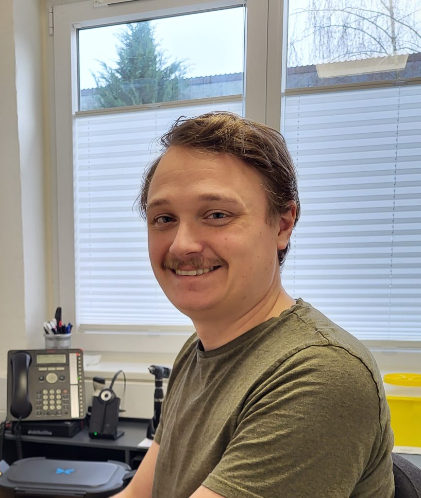 Dette billede har en tom ALT-egenskab (billedbeskrivelse). Filnavnet er 20230201_095021NY-867x1024.jpg